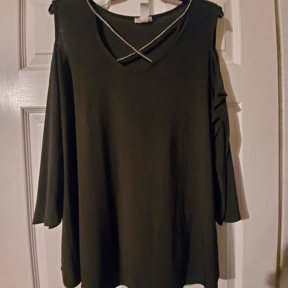 Black ls boutique top. 2xl. Euc